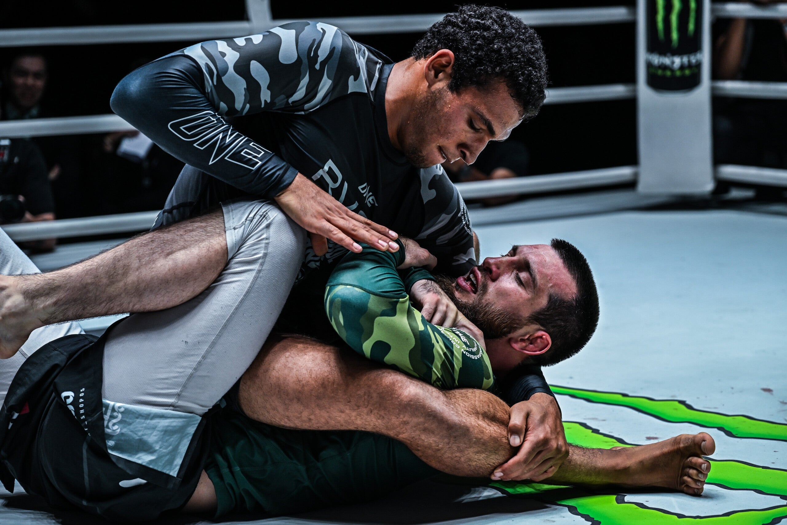 No Gi